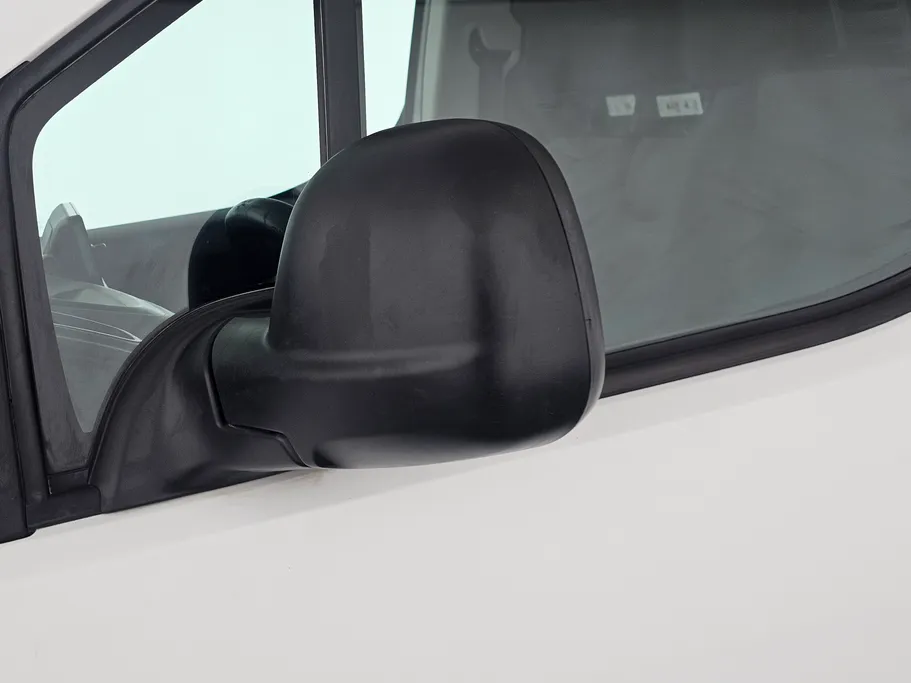 بيجو بارتنر Short van 2022 