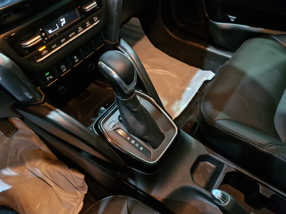 سوزوكي جراند فيتارا GLX 2024 