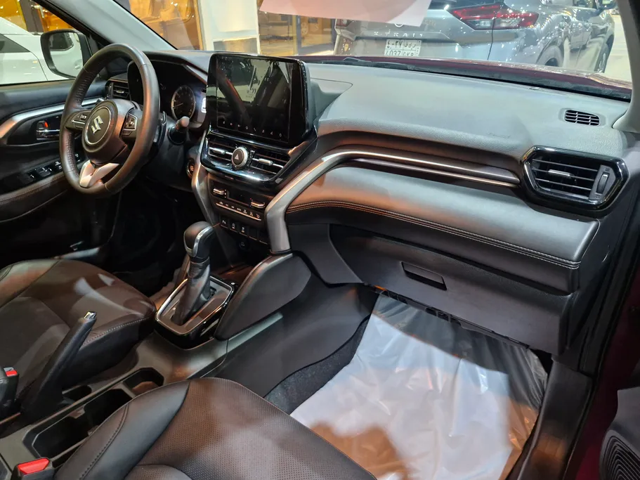 سوزوكي جراند فيتارا GLX 2024 