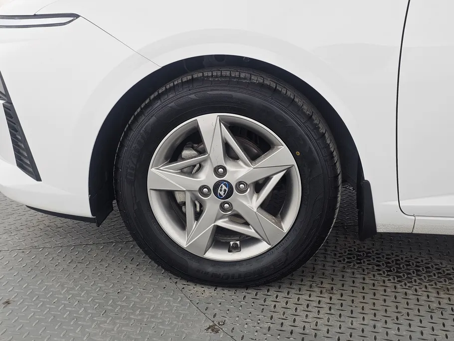 2024 Hyundai Accent Fleet 