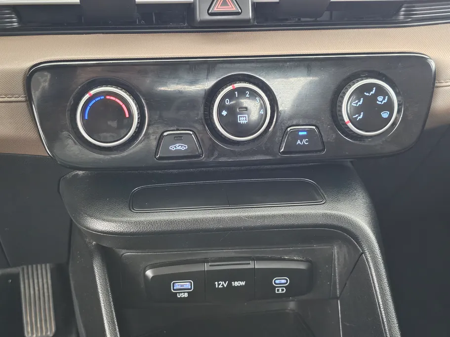 2024 Hyundai Accent Fleet 