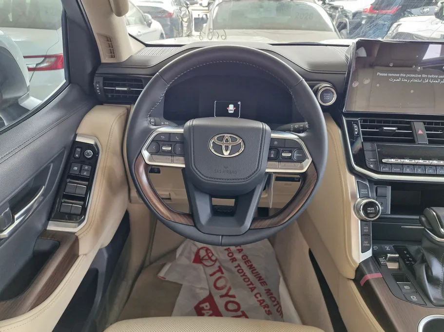 تويوتا لاندكروزر GXR 2026 