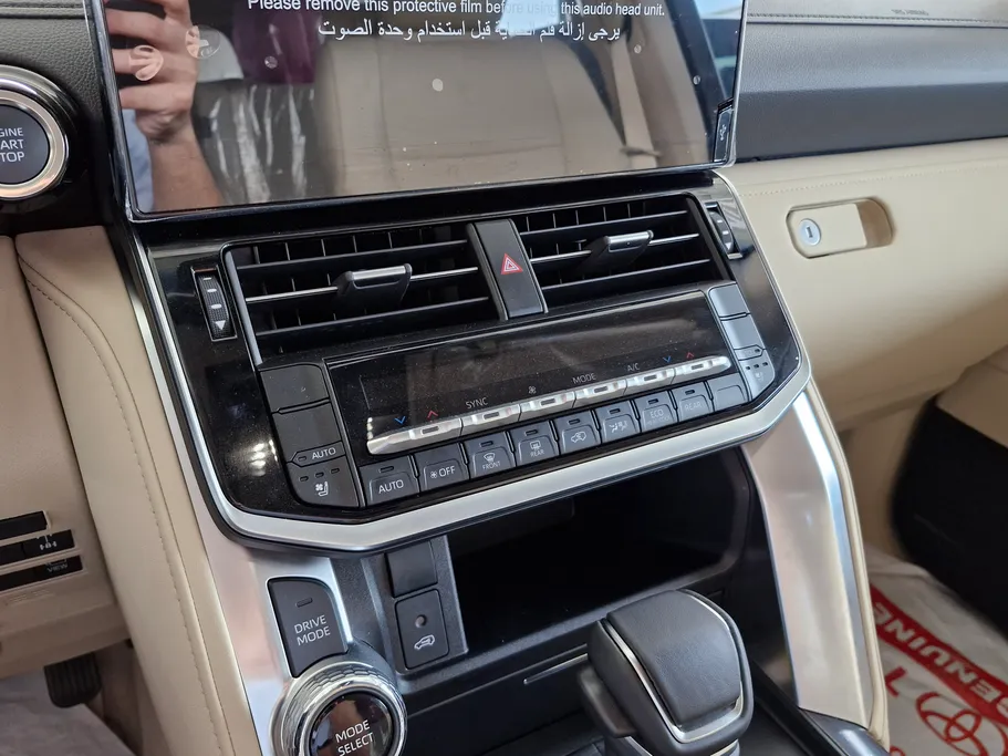 تويوتا لاندكروزر GXR 2026 