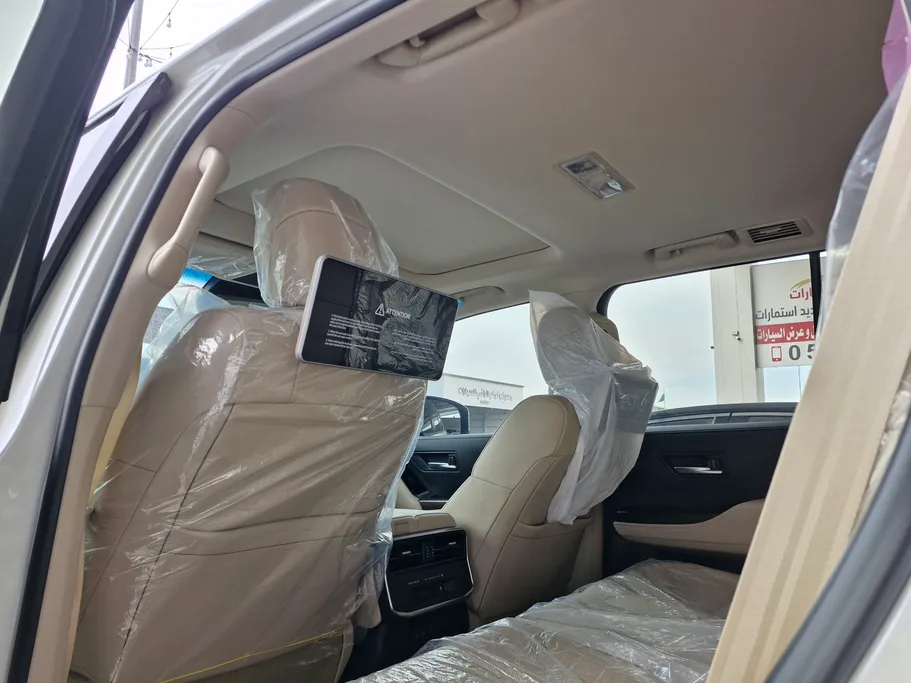 تويوتا لاندكروزر GXR 2026 