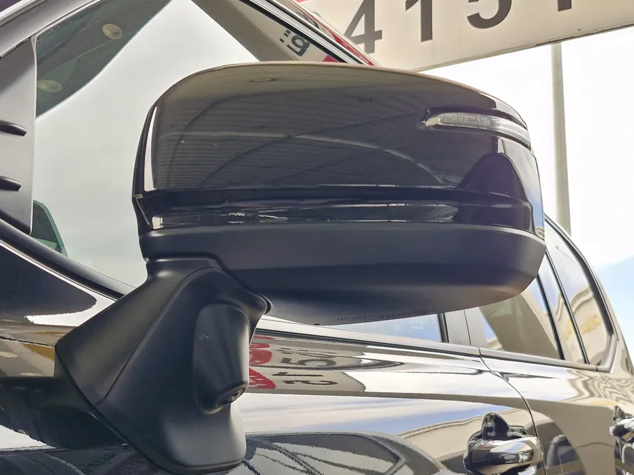 2025 Toyota Land Cruiser GXR L4 