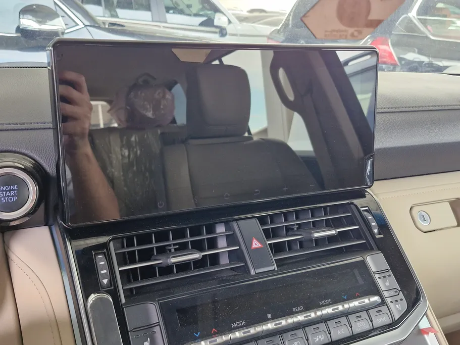 تويوتا لاندكروزر VX 2023 