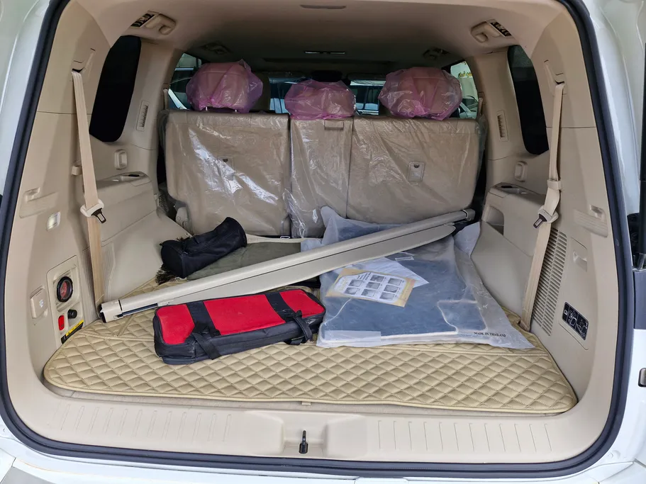 تويوتا لاندكروزر VX 2023 