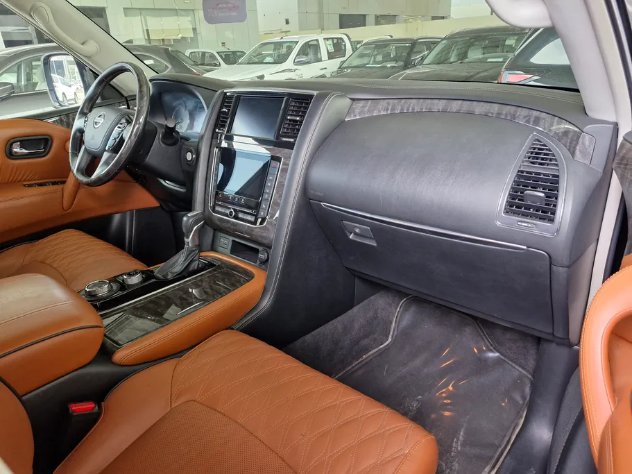 2020 Nissan Patrol Platinum 