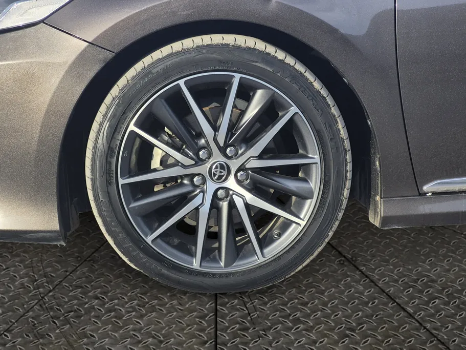 2022 Toyota Camry  GLEX 