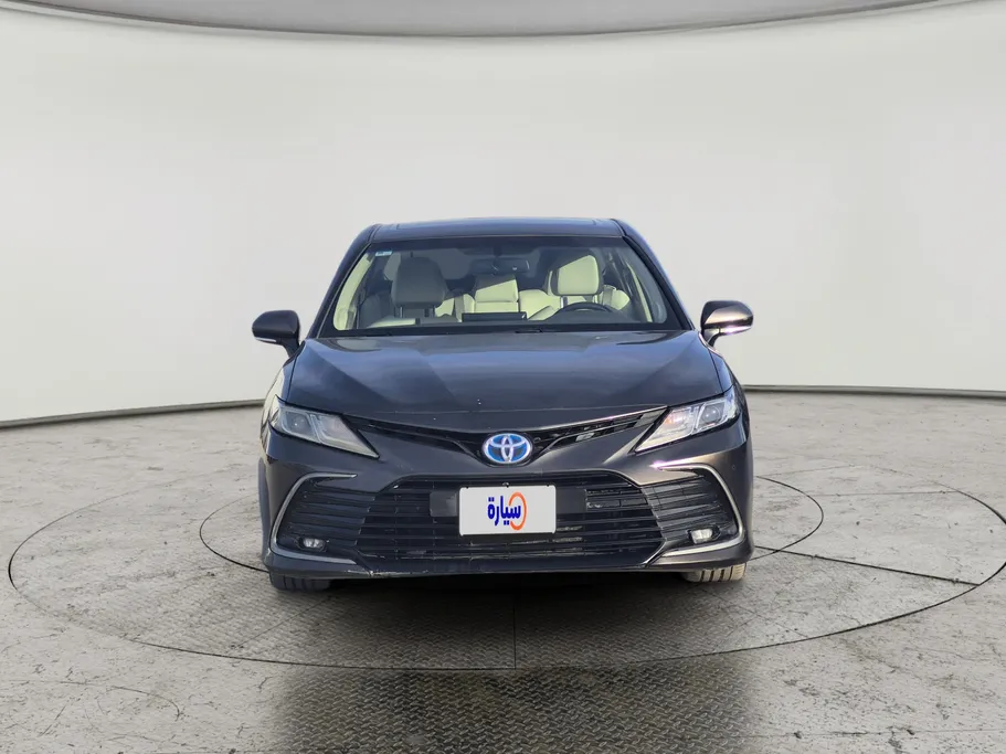 2022 Toyota Camry  GLEX 