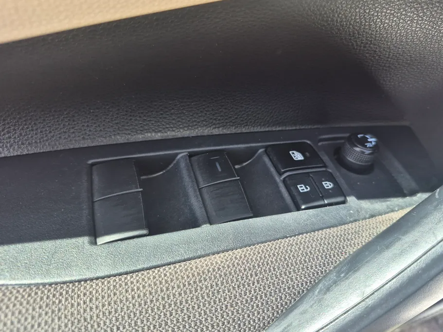 تويوتا كورولا XLI 2024 