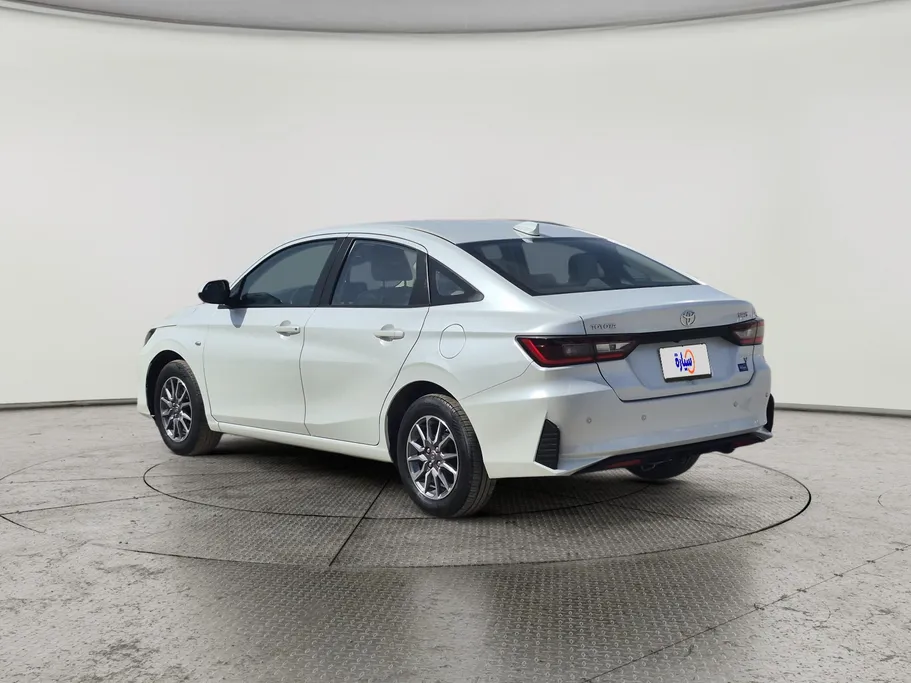 2024 Toyota Yaris  Y 