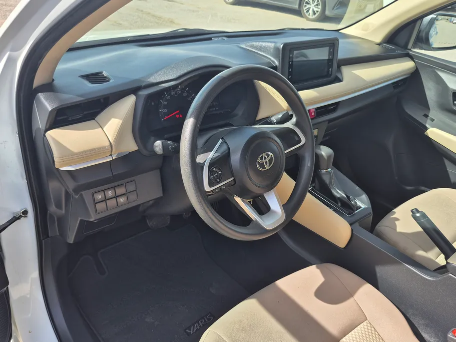 2024 Toyota Yaris  Y 