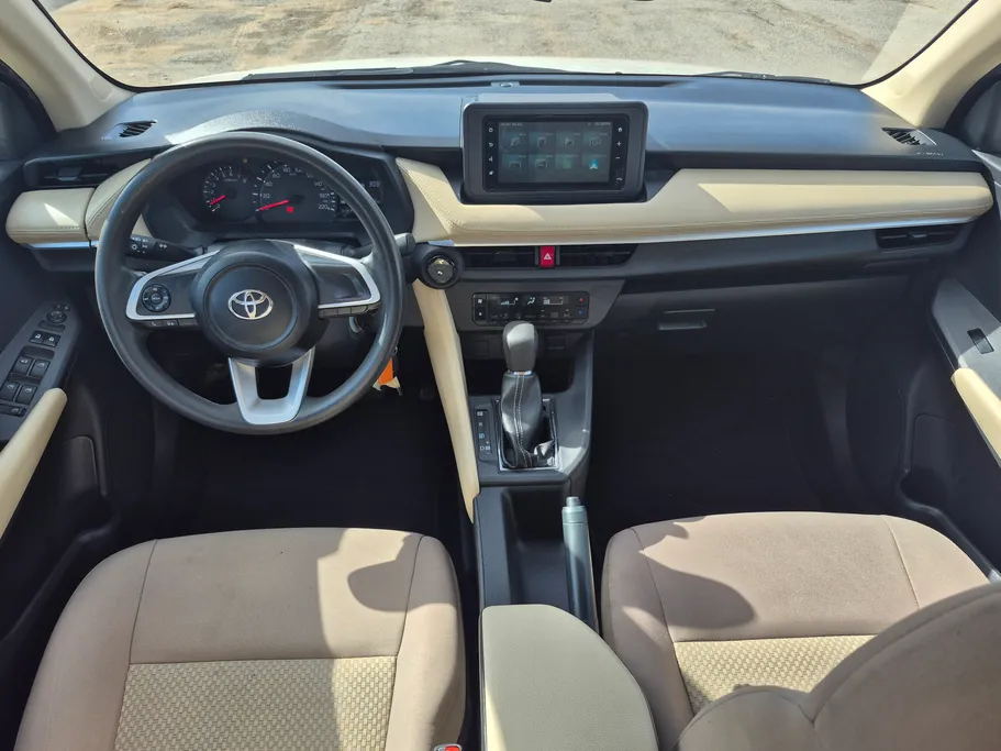 2024 Toyota Yaris  Y 