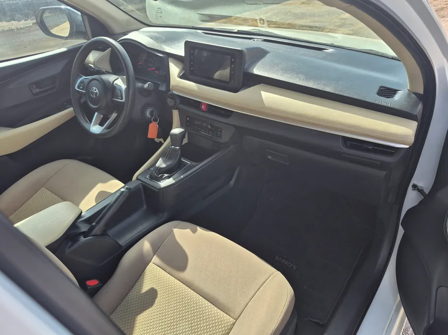 2024 Toyota Yaris  Y 