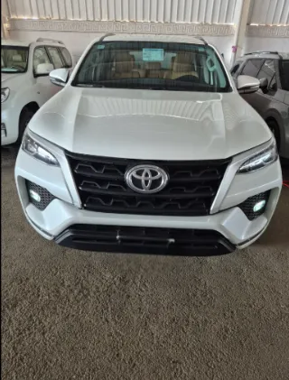 تويوتا فورتشنر GX 2024 