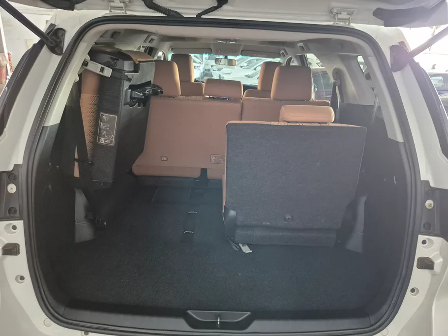 تويوتا فورتشنر GX 2024 