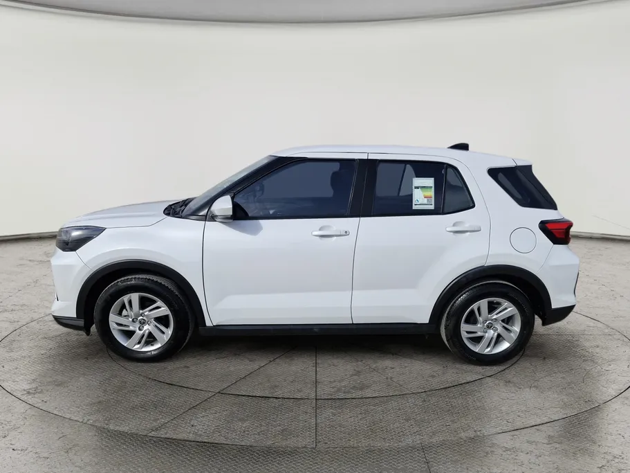 2024 Toyota Raize XLE 