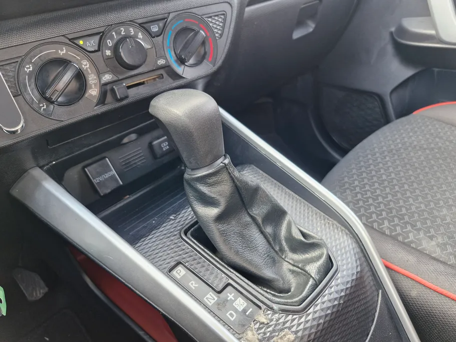 2024 Toyota Raize XLE 