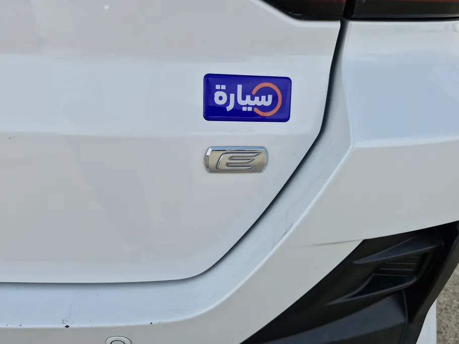 2024 Toyota Raize XLE 