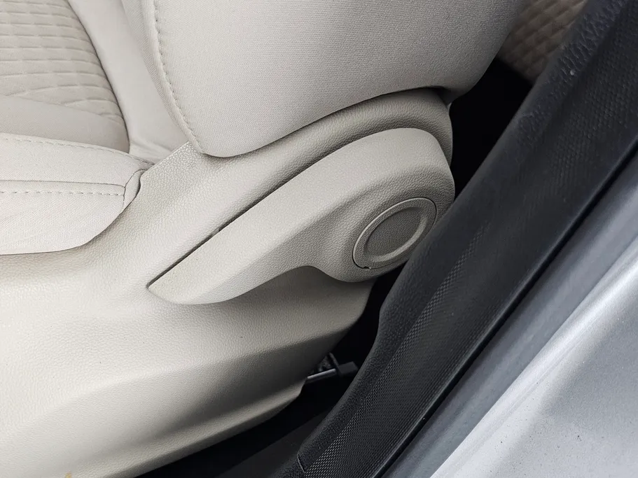 2022 ام جي 5 COM 