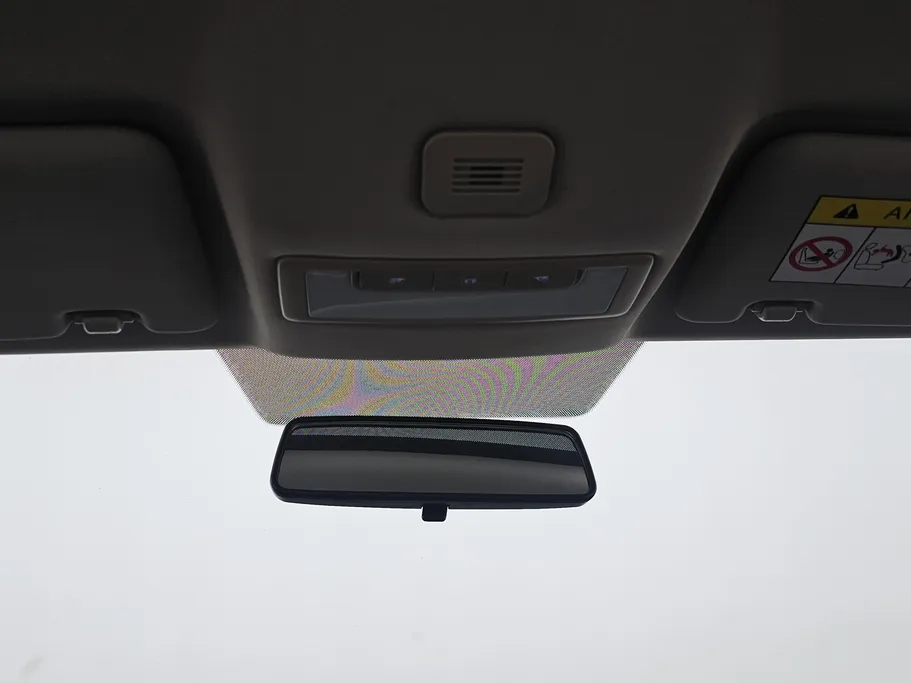 2022 ام جي 5 COM 