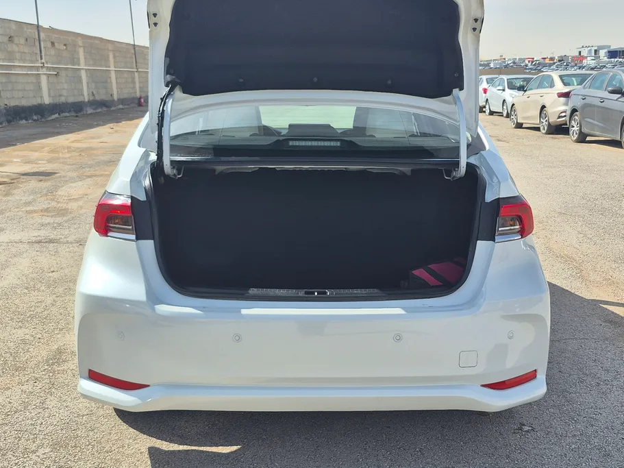 تويوتا كورولا XLI 2024 