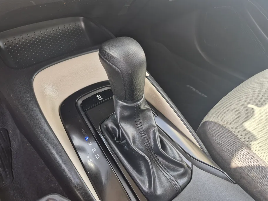 تويوتا كورولا XLI 2024 