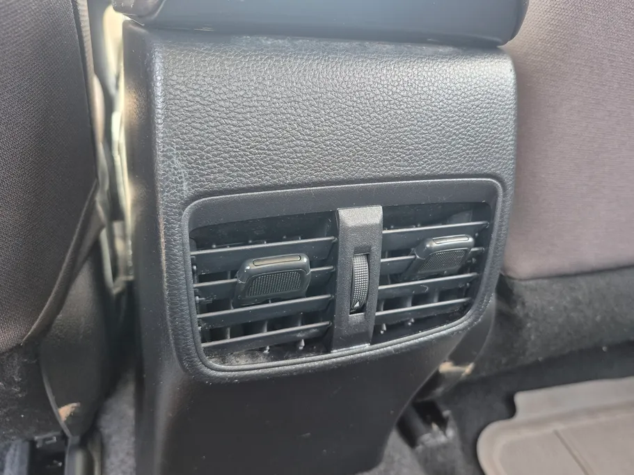 تويوتا كورولا XLI 2024 