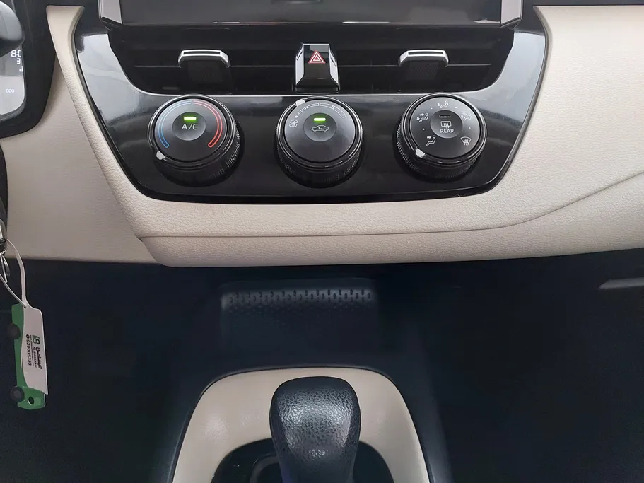 تويوتا كورولا XLI 2024 