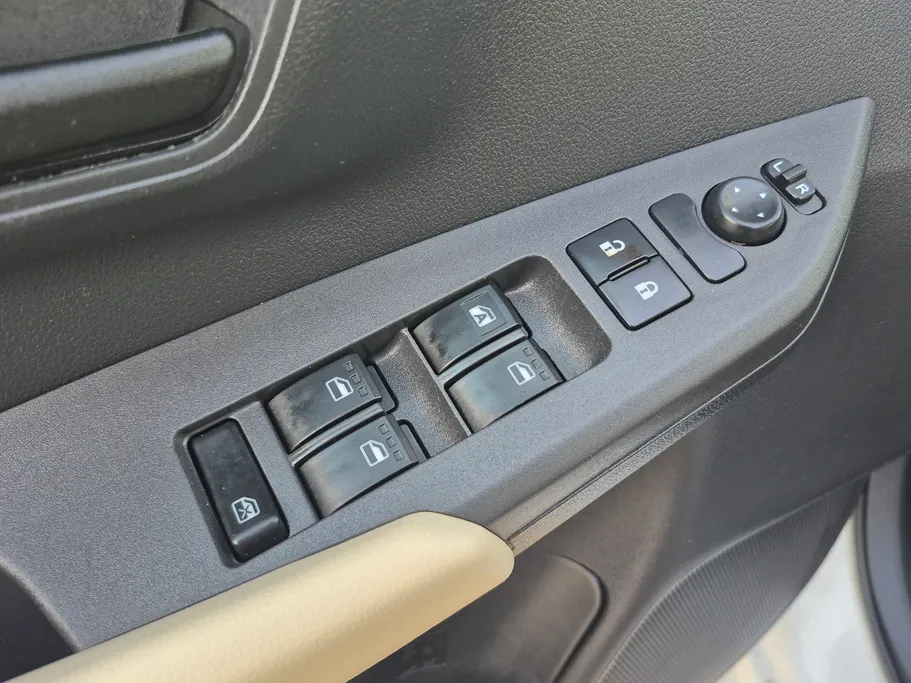 تويوتا يارس Y 2024 