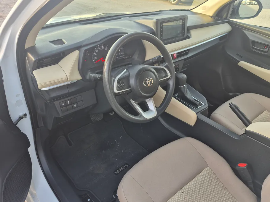 تويوتا يارس Y 2024 