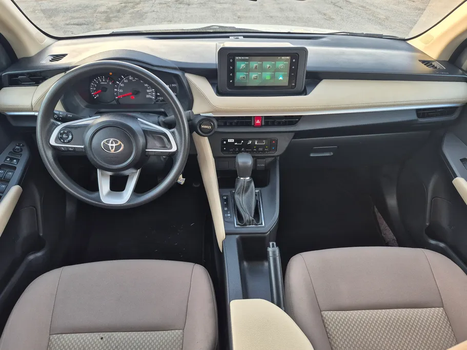 تويوتا يارس Y 2024 