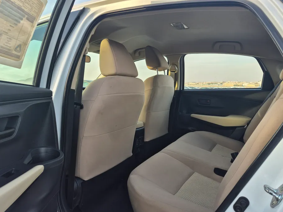 تويوتا يارس Y 2024 