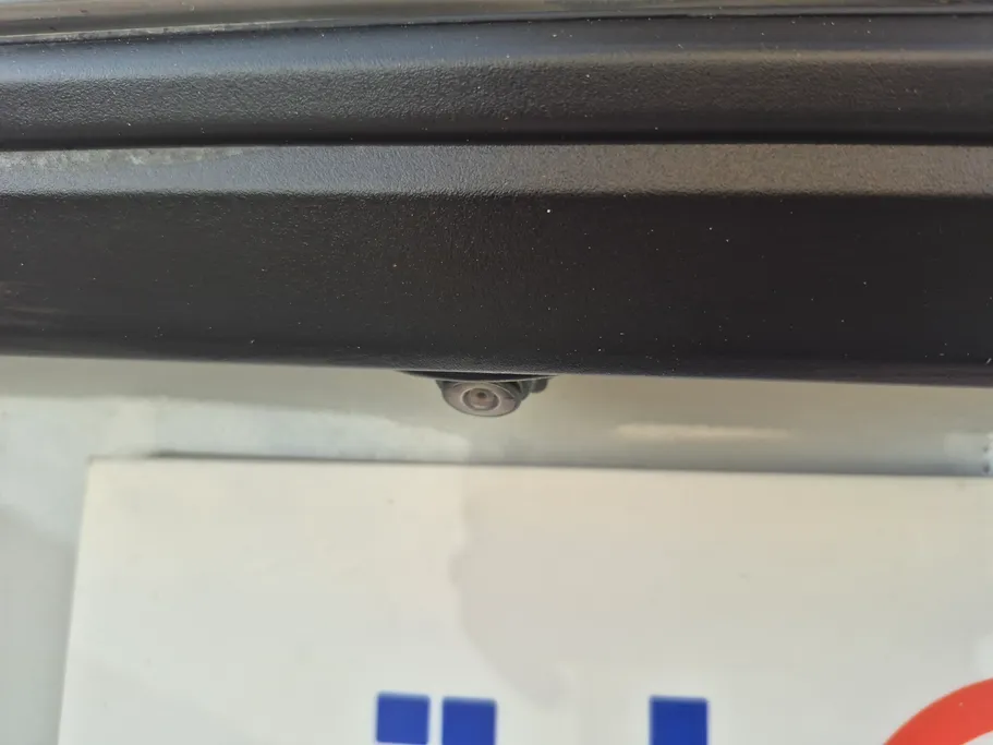 تويوتا يارس Y 2024 