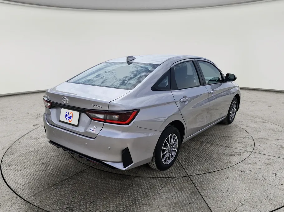 2024 Toyota Yaris  Y 