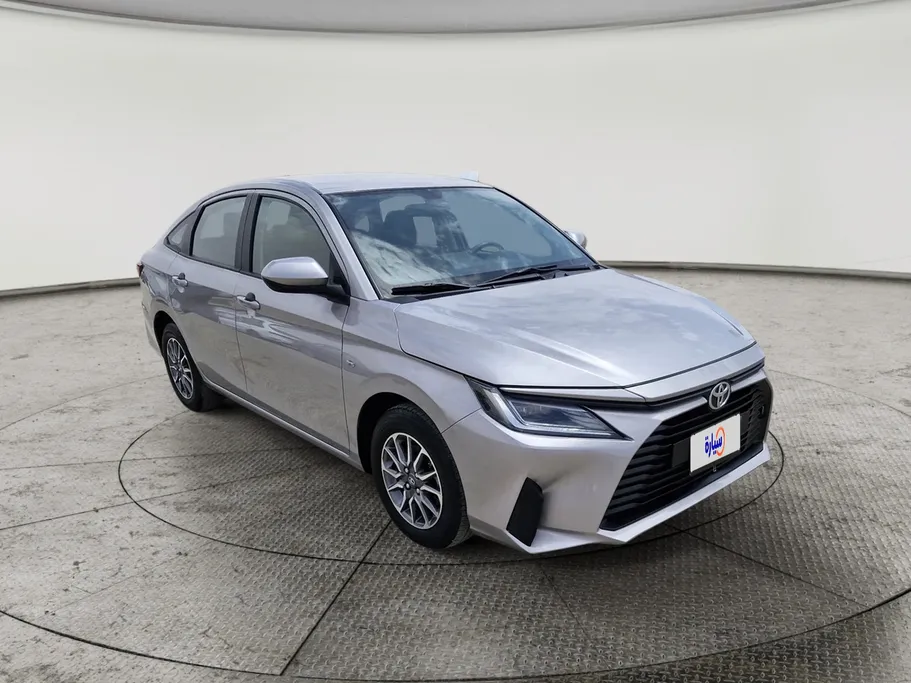 2024 Toyota Yaris  Y 