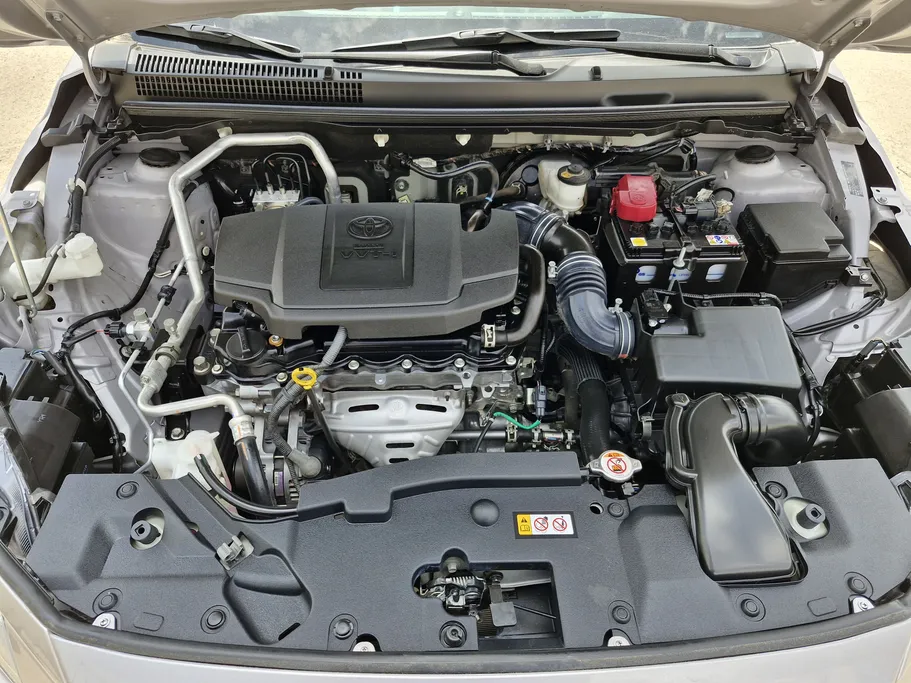 2024 Toyota Yaris  Y 