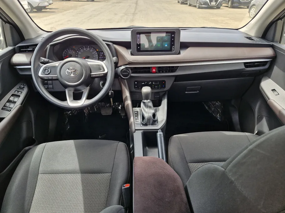 2024 Toyota Yaris  Y 