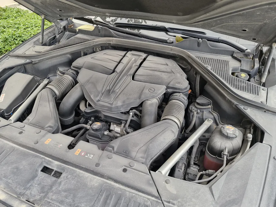 2024 Genesis GV80 Royal 