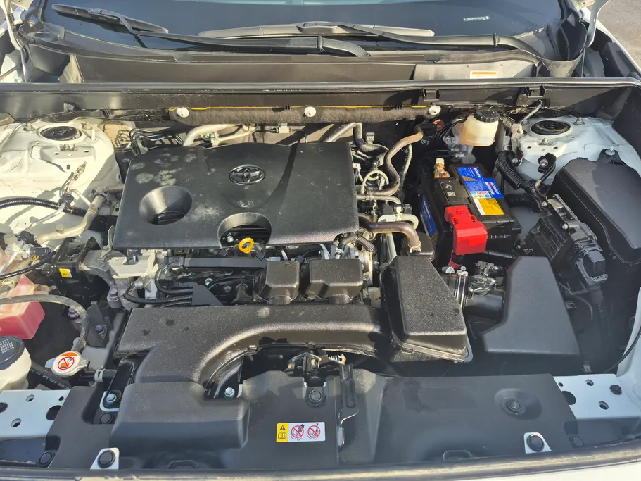 تويوتا راف فور LE 2023 