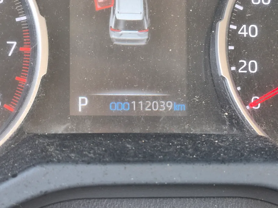 تويوتا راف فور LE 2023 