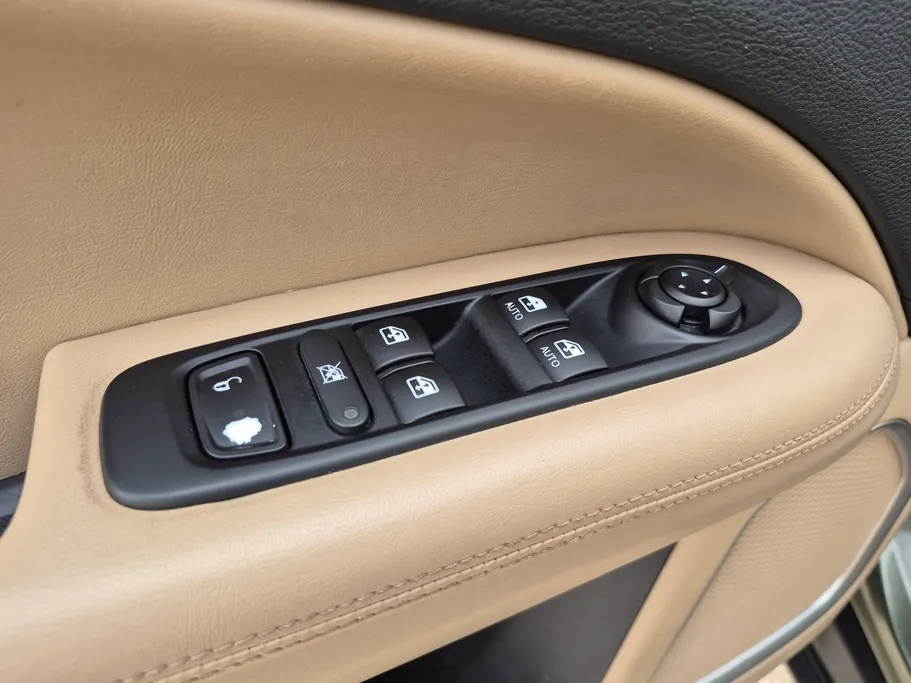 جيب كومباس Longitude 2019 