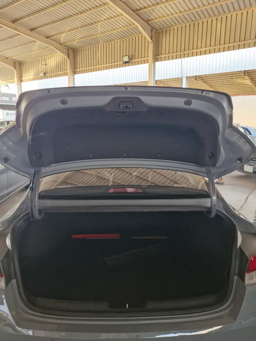 هيونداي أفانتي  2021 