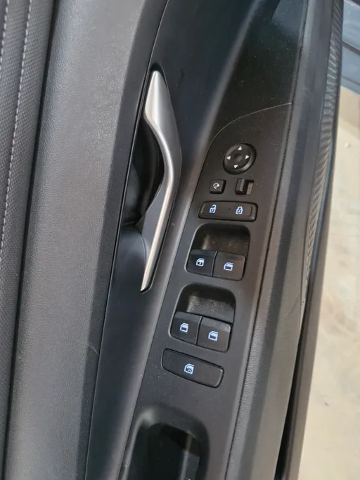 هيونداي أفانتي  2021 