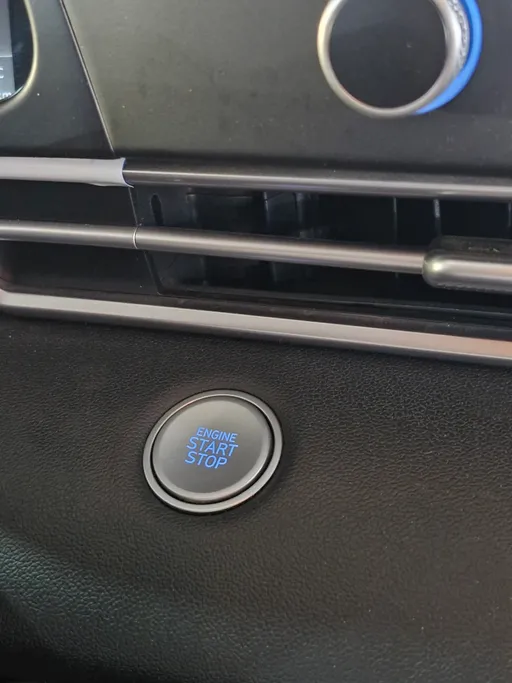 هيونداي أفانتي  2021 