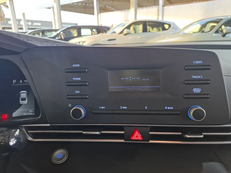 هيونداي أفانتي  2021 