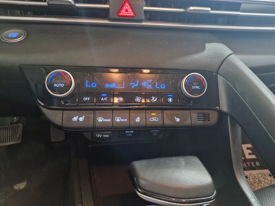 هيونداي أفانتي  2021 