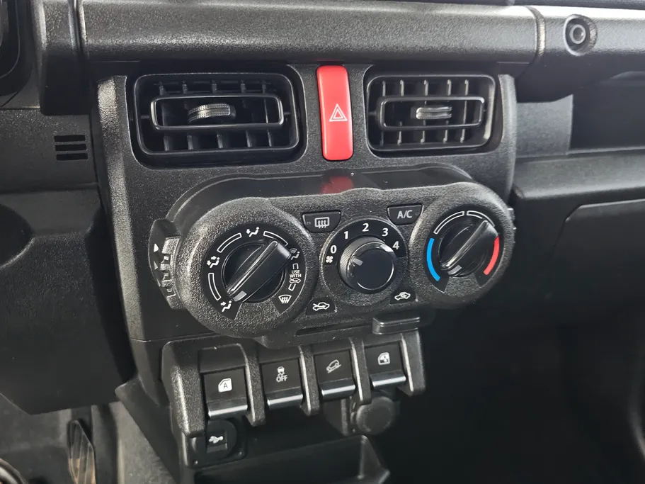 2023 Suzuki Jimny MT 