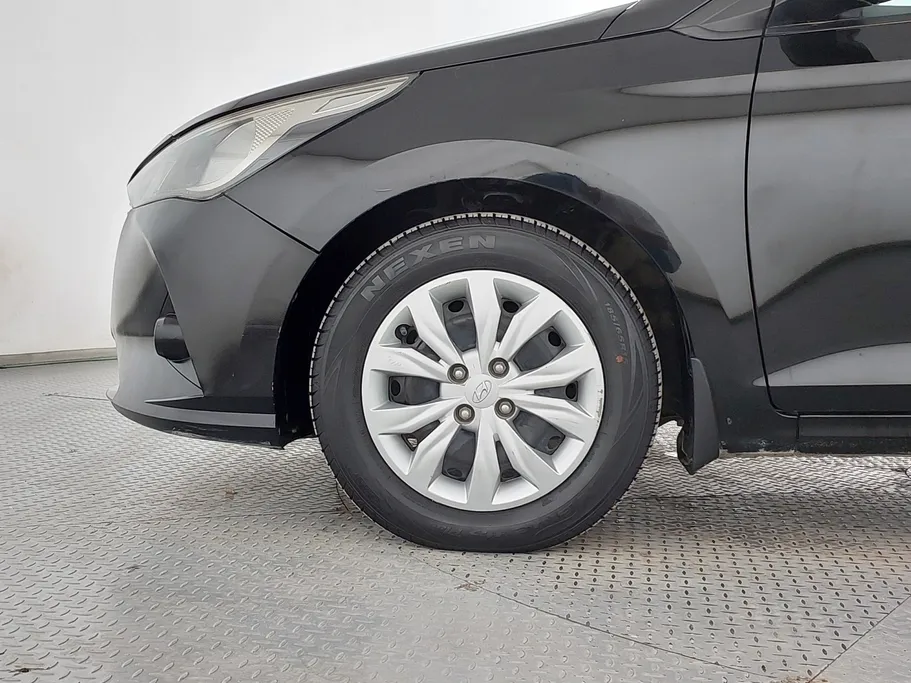 2022 Hyundai Accent Smart 